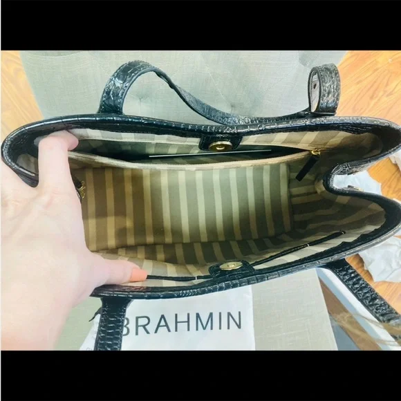 Brahmin Medium Julian Tote Black Bluewood Applique red blue green - Picture 4 of 16